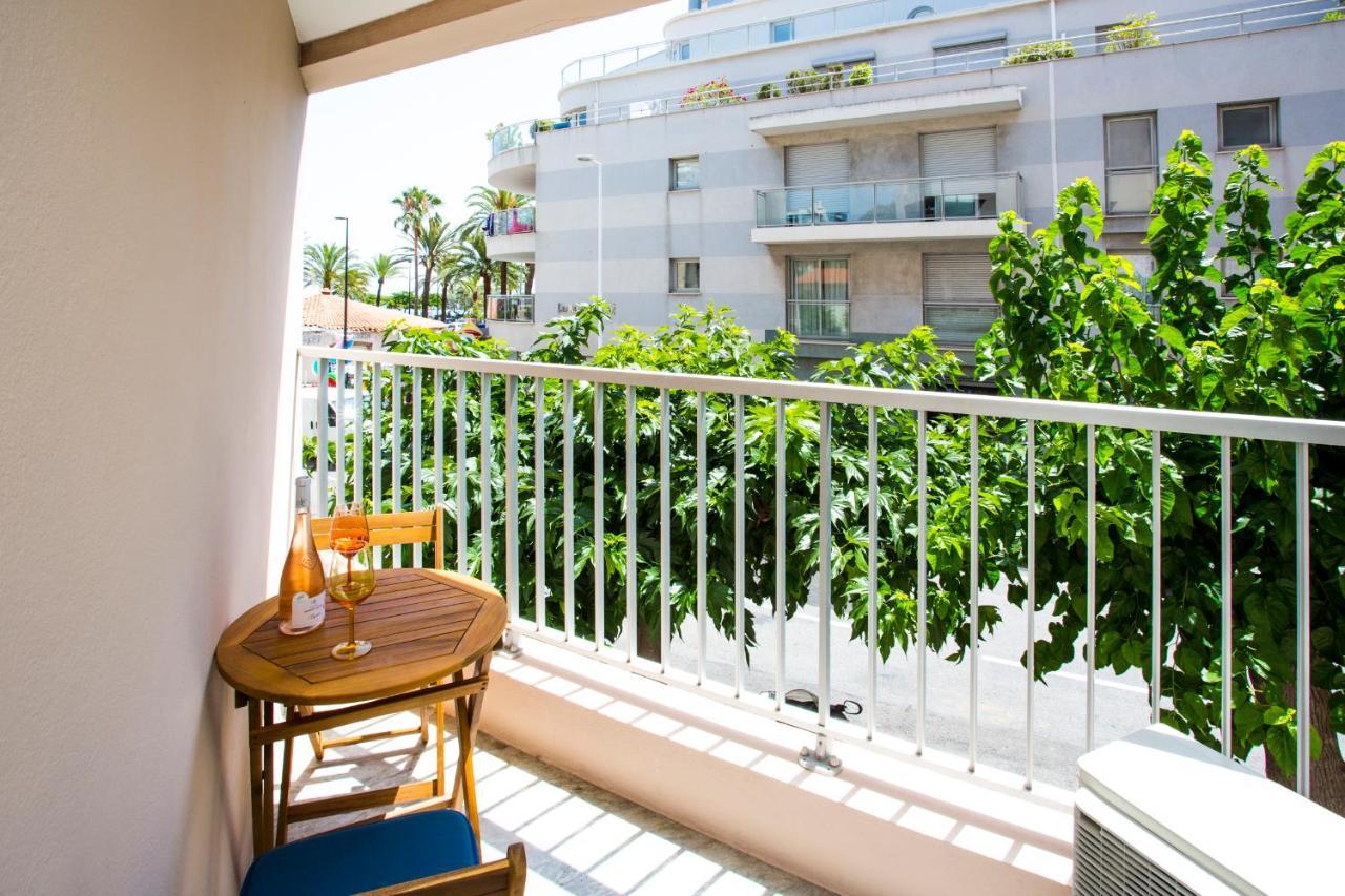 Romantic Sea View Studio, Steps Away From The Beach أنتيب المظهر الخارجي الصورة